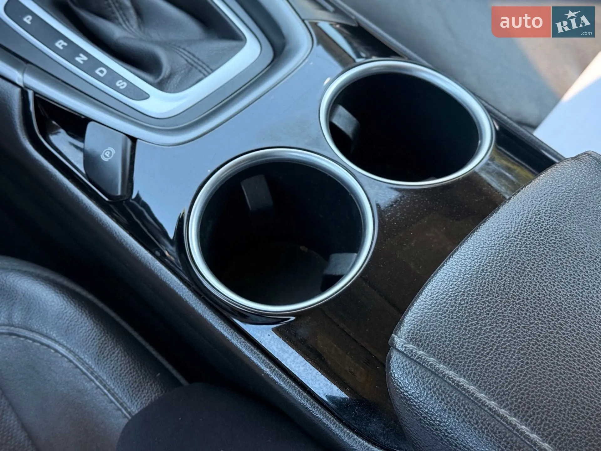 2013 Ford Fusion - мініатюра 20