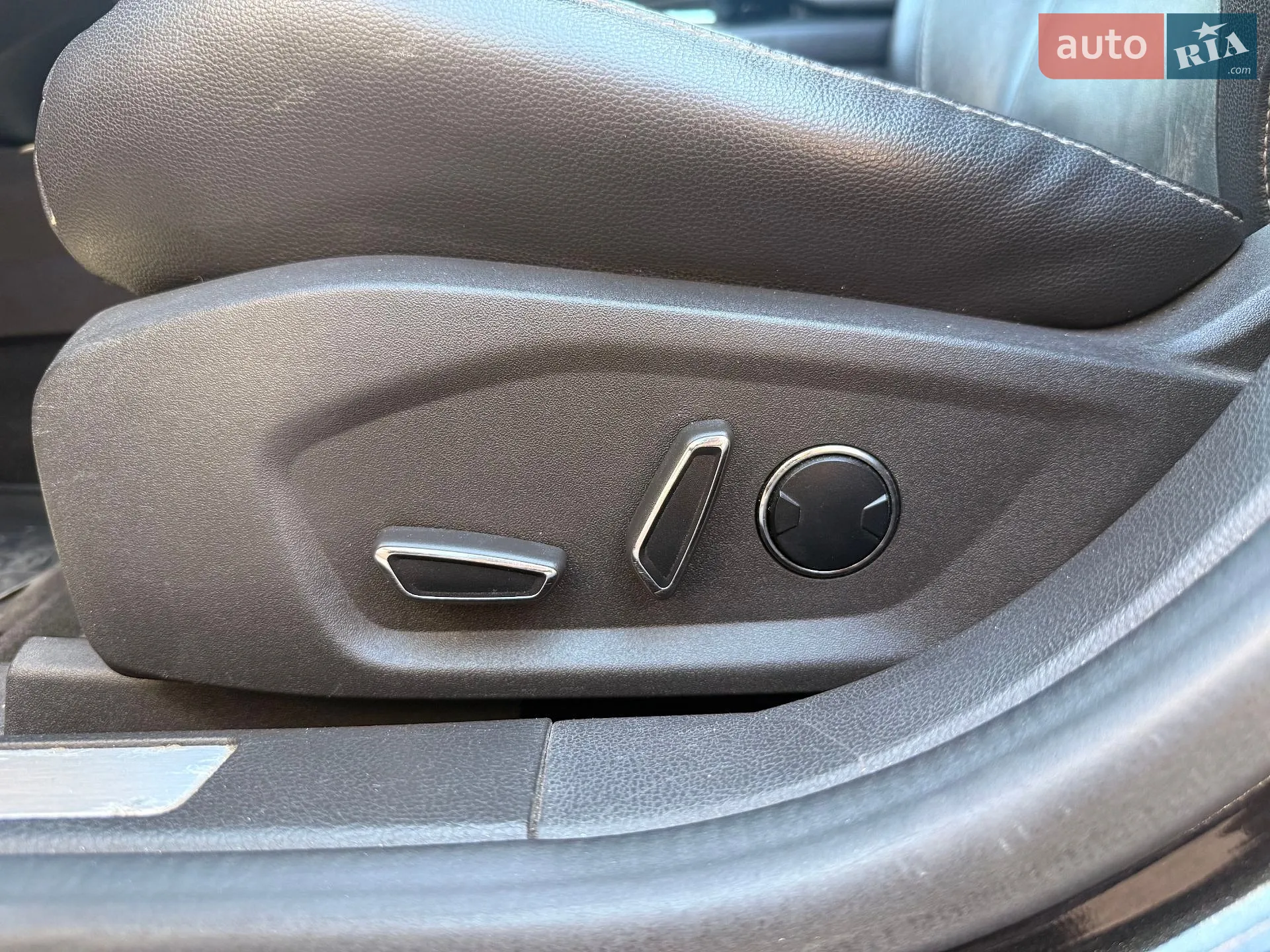 2013 Ford Fusion - мініатюра 33