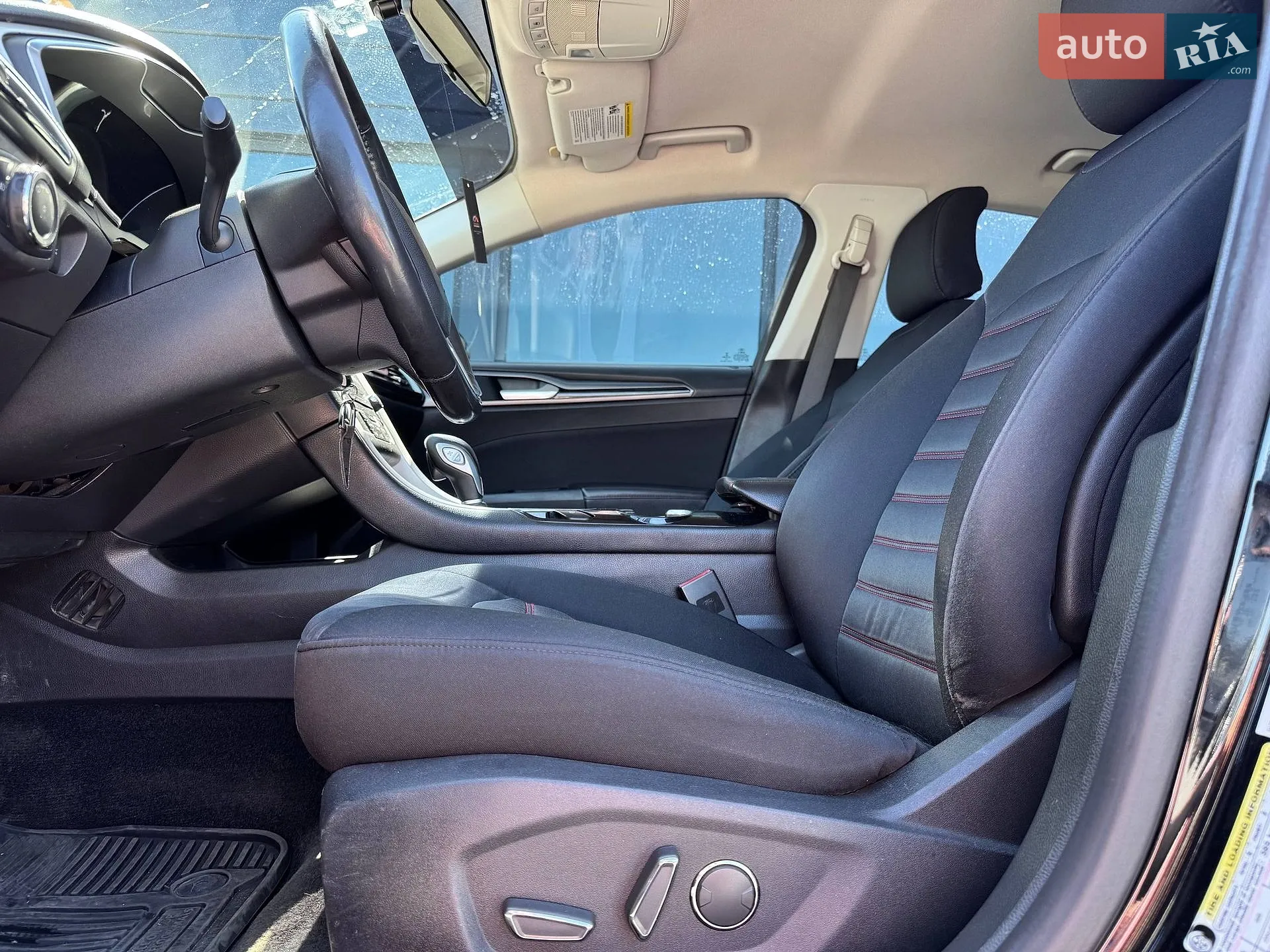 2015 Ford Fusion - мініатюра 23