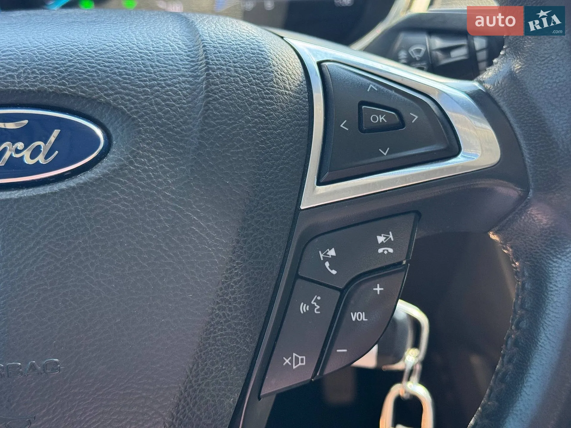 2015 Ford Fusion - мініатюра 30