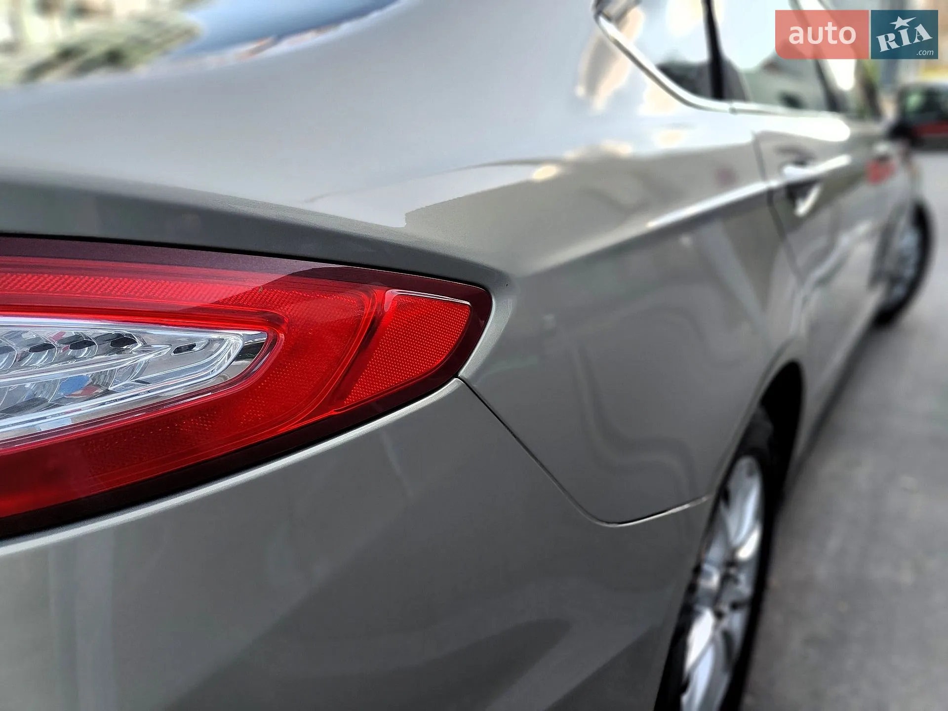 2014 Ford Fusion - мініатюра 21