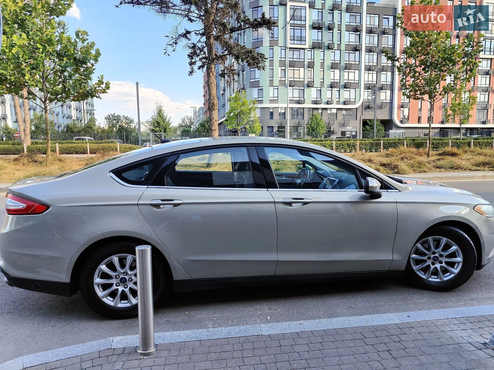 2014 Ford Fusion - мініатюра 26