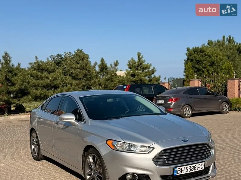 Ford Fusion 2015
