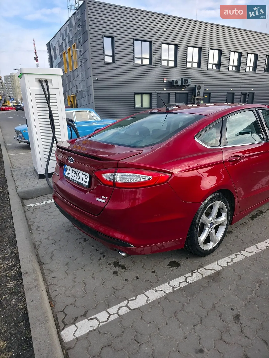 2016 Ford Fusion - мініатюра 5