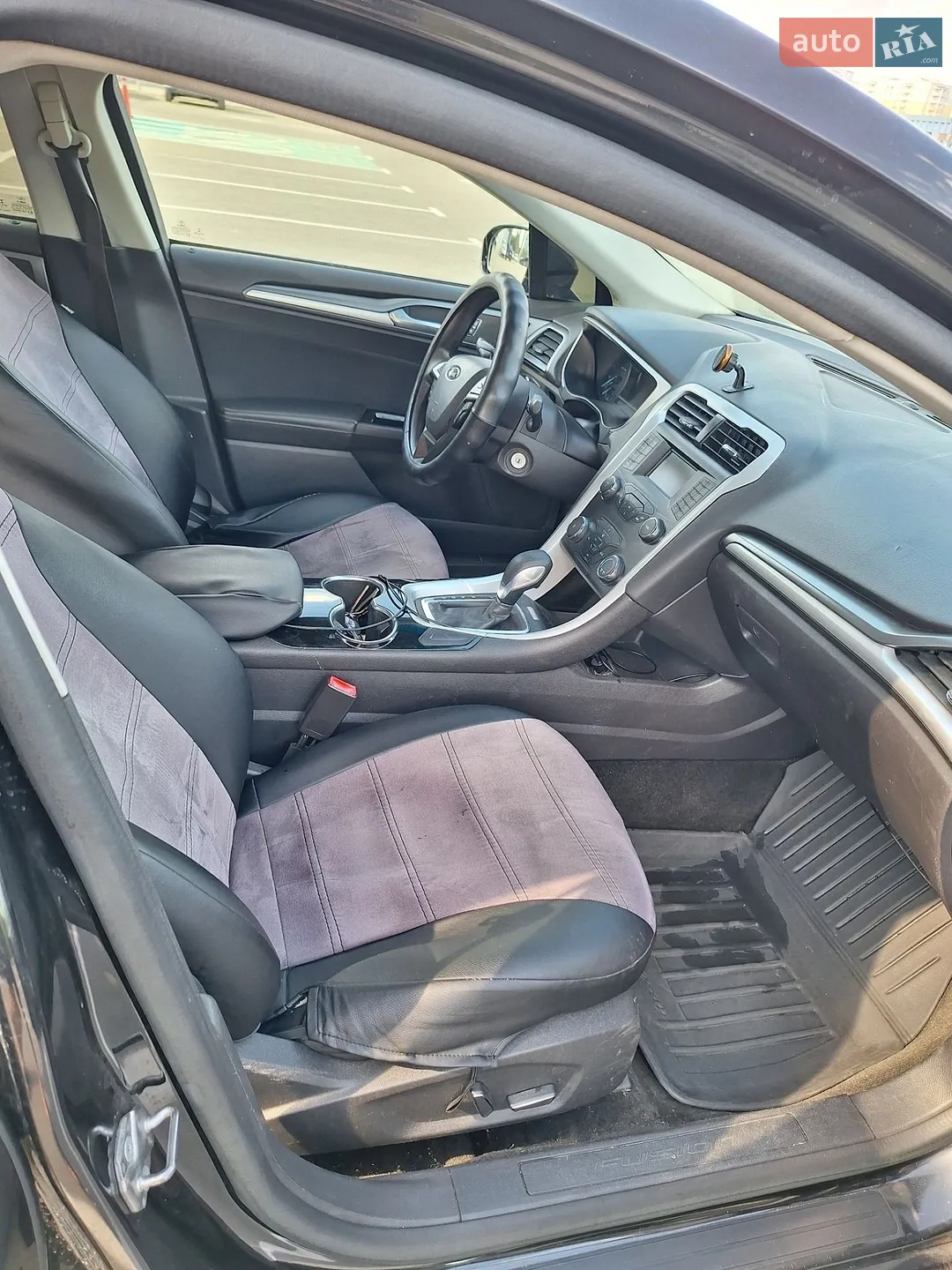 2014 Ford Fusion - мініатюра 11