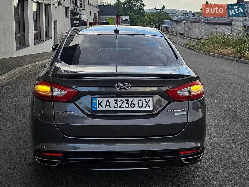 Седан Ford Fusion 2015 в Києві