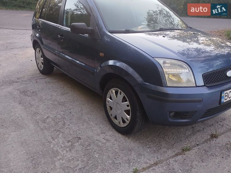 Хэтчбек Ford Fusion 2005 в Дрогобыче