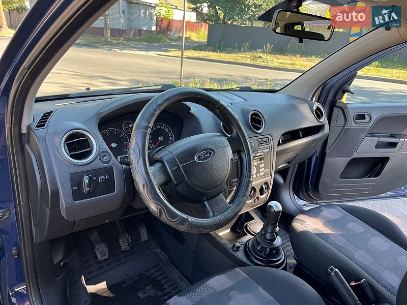 Хэтчбек Ford Fusion 2010 в Чернигове