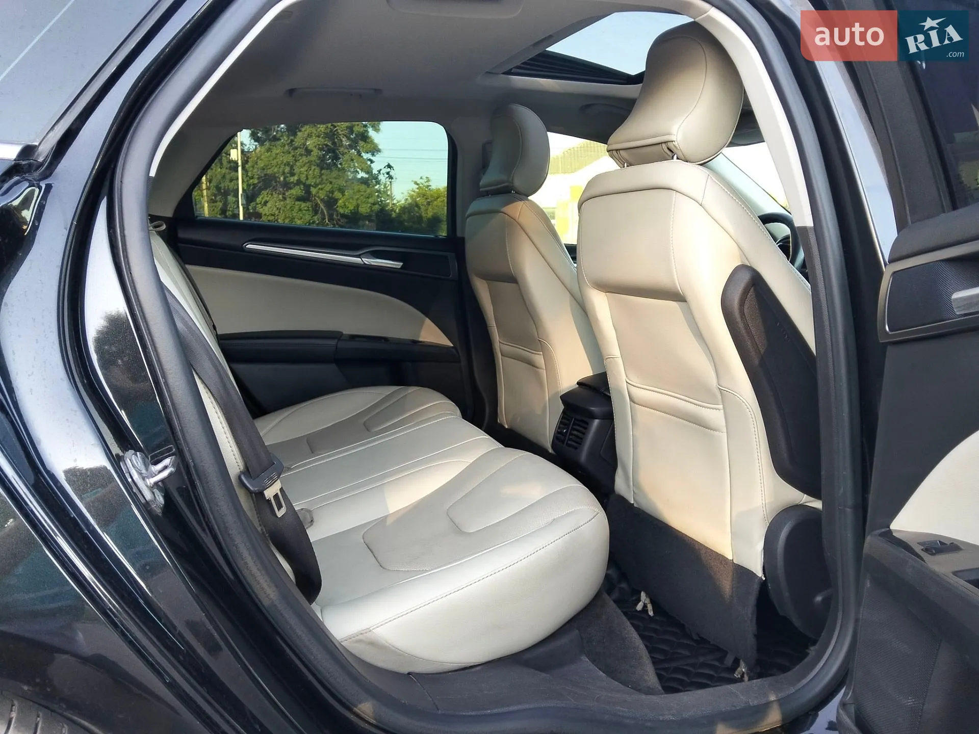 2015 Ford Fusion - мініатюра 19