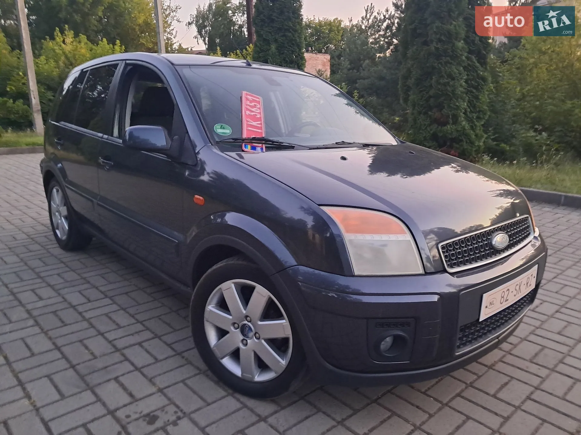 Ford Fusion 2018 VIN 3FA6P0LU2JR220168 фото оголошення 13 з 23