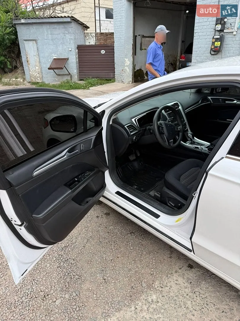 2015 Ford Fusion - мініатюра 9