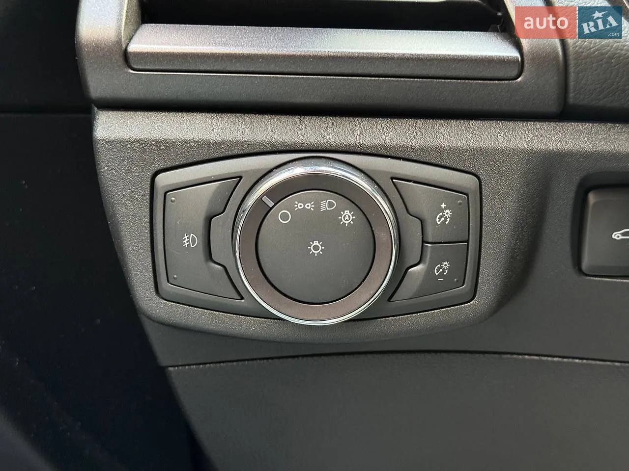 2019 Ford Fusion - мініатюра 22
