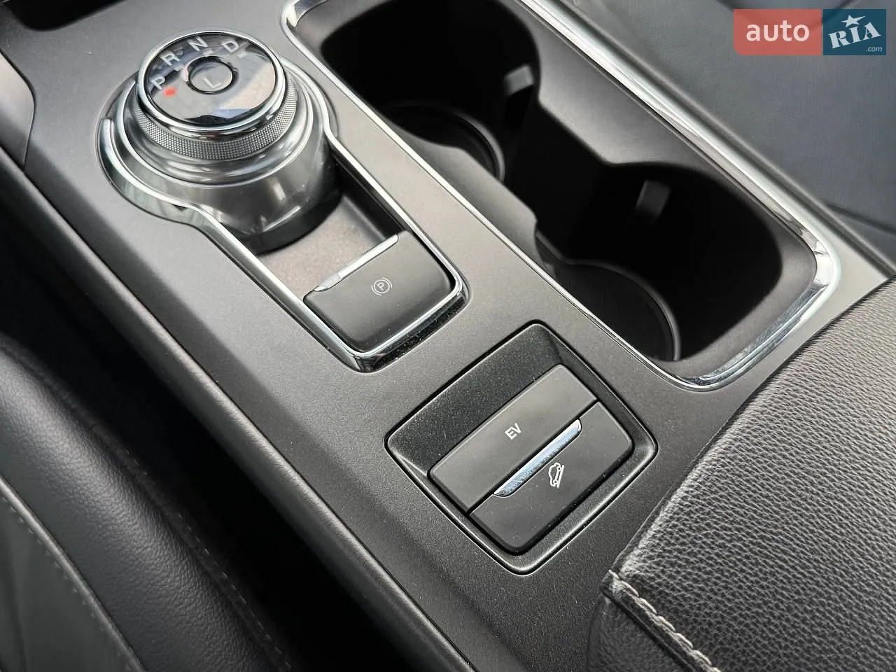 2019 Ford Fusion - мініатюра 36