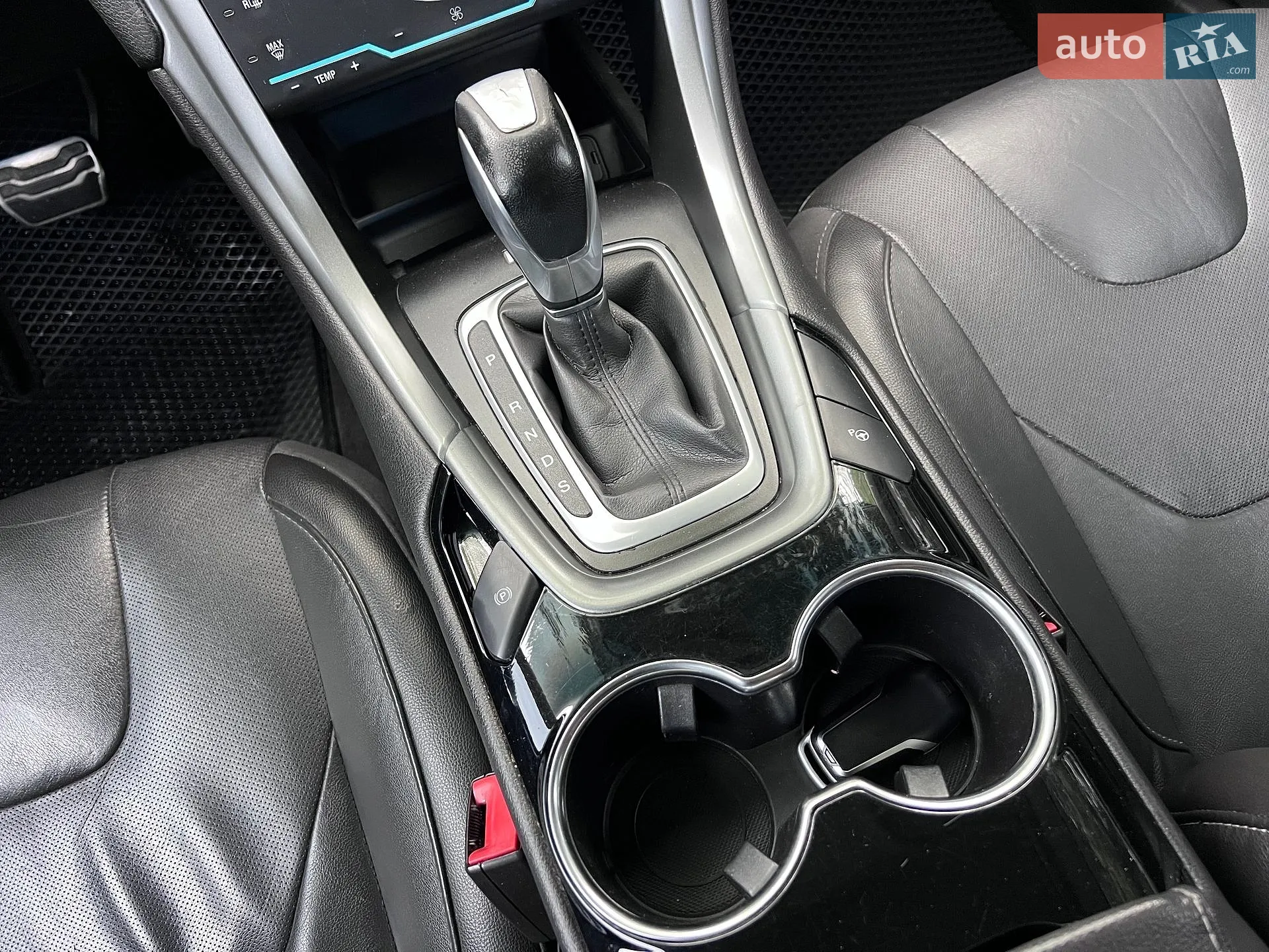 2014 Ford Fusion - мініатюра 23