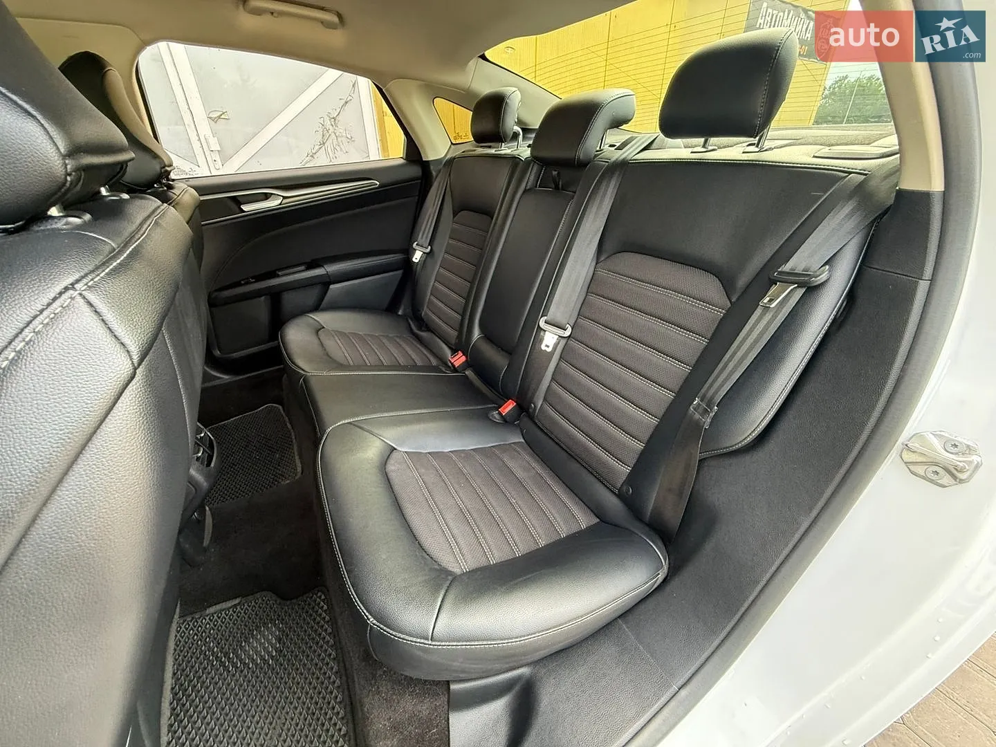 2017 Ford Fusion - мініатюра 26