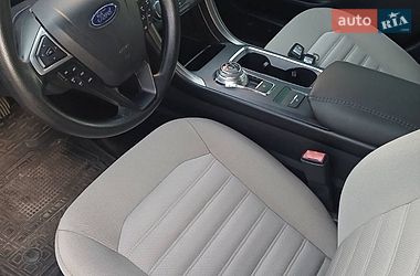 Седан Ford Fusion 2016 в Лубнах