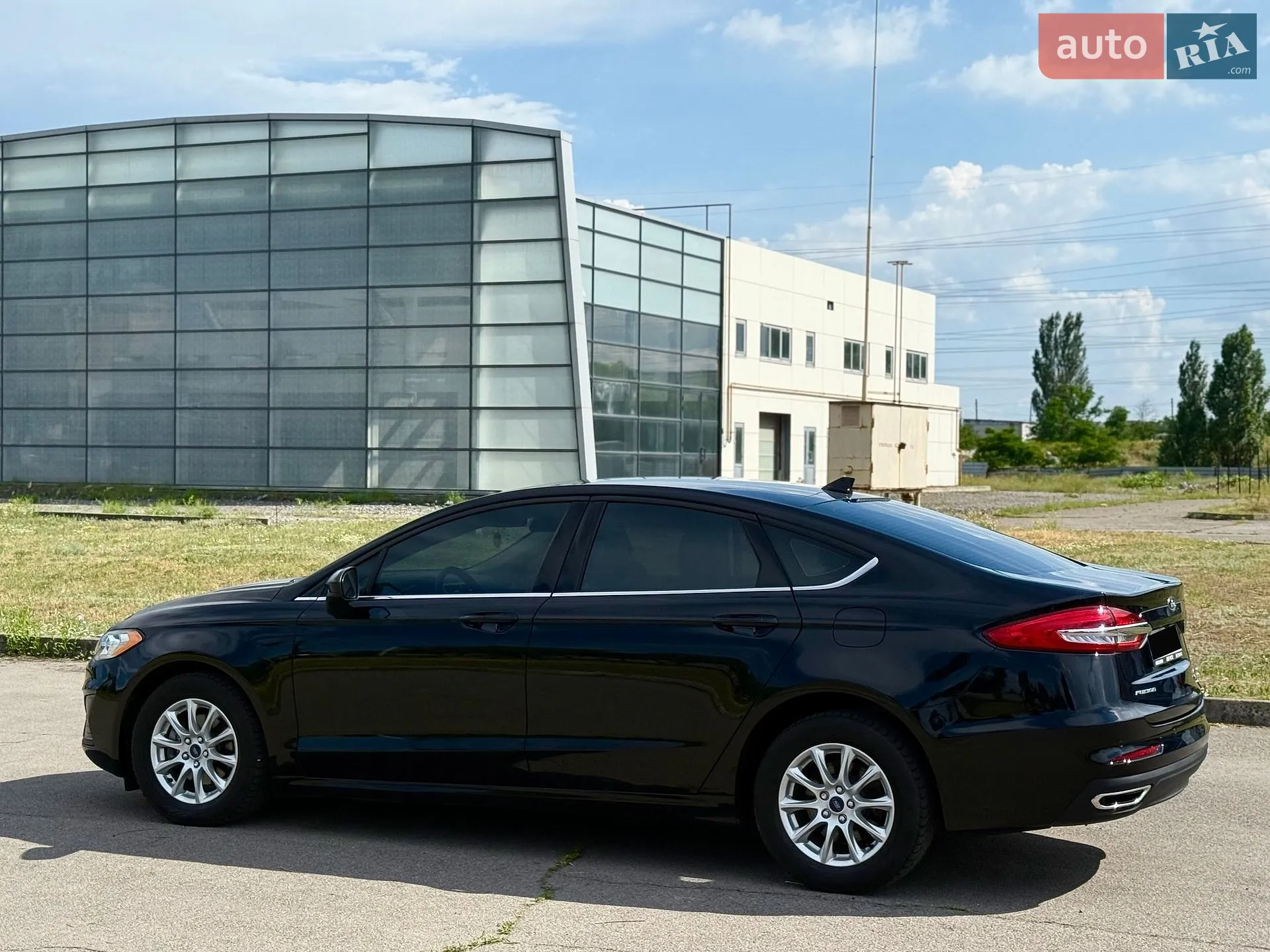 2020 Ford Fusion - мініатюра 10