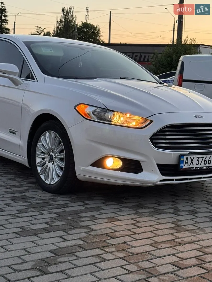2014 Ford Fusion - мініатюра 15