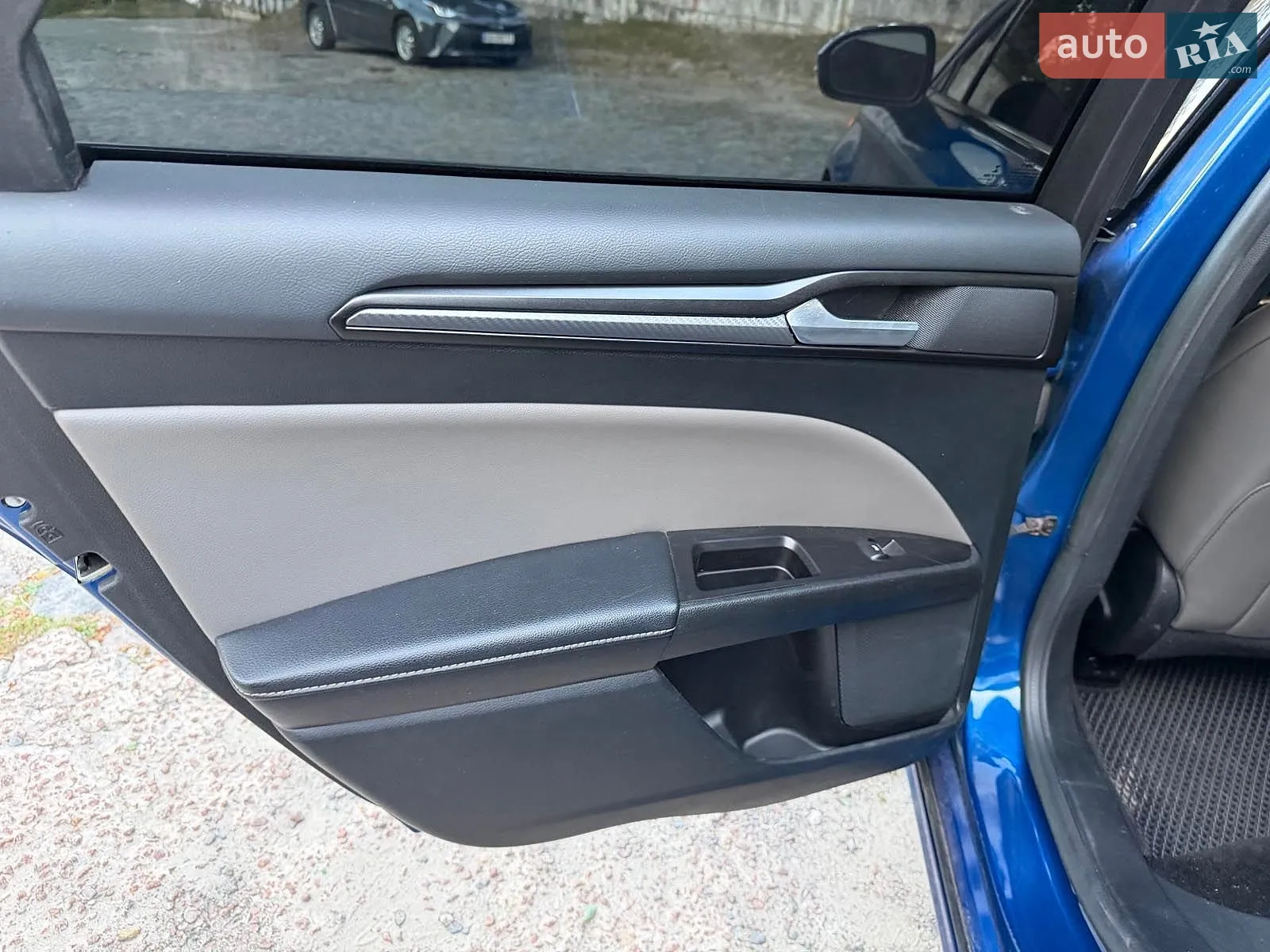 2016 Ford Fusion - мініатюра 21