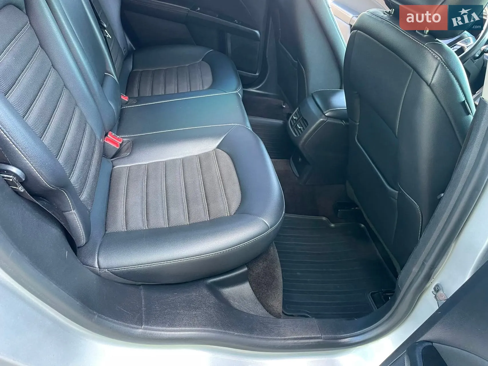 2018 Ford Fusion - мініатюра 25