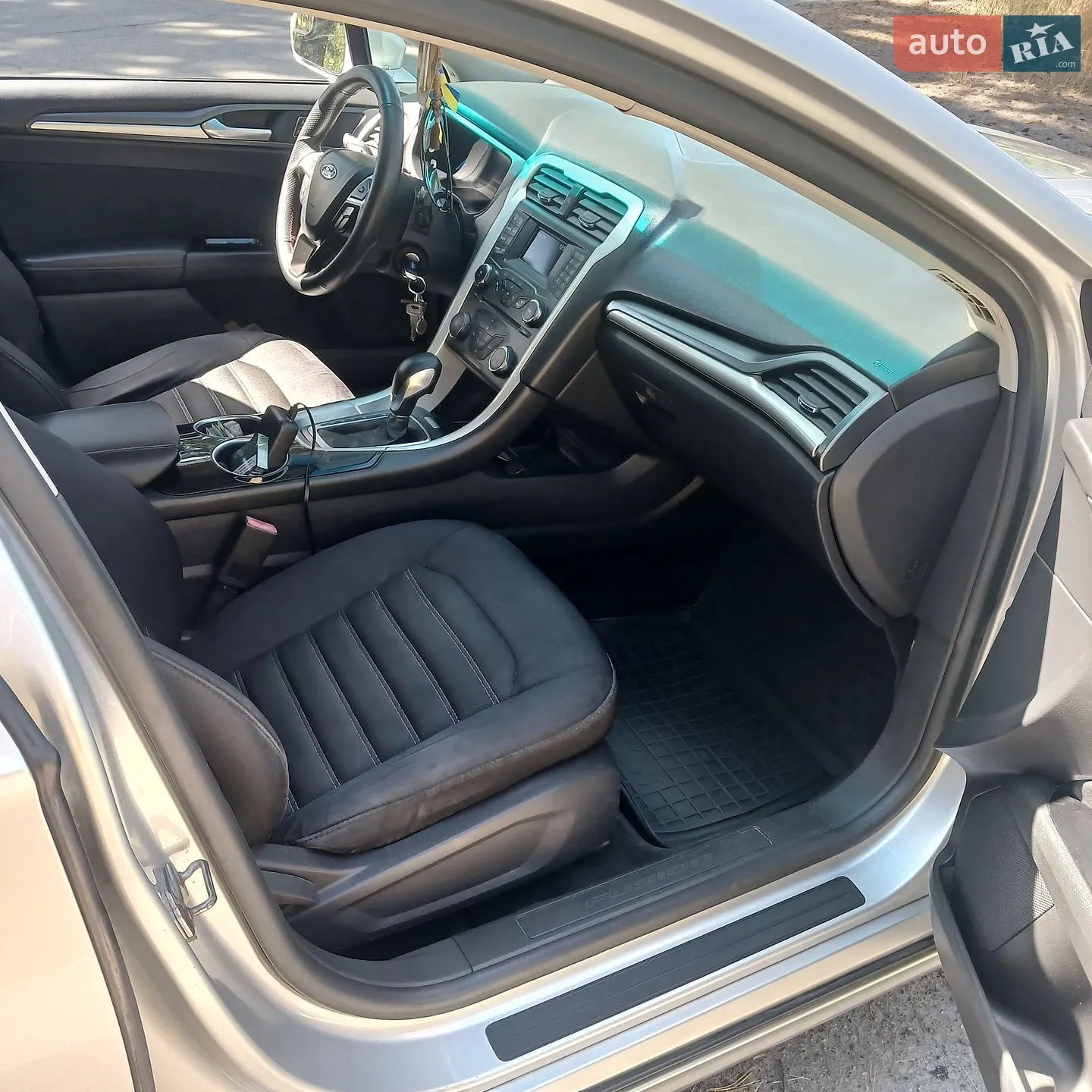 2013 Ford Fusion - мініатюра 9