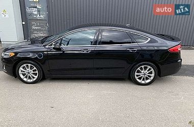 Седан Ford Fusion 2018 в Ивано-Франковске фото 9 Седан Ford Fusion 2018 в Ивано-Франковске