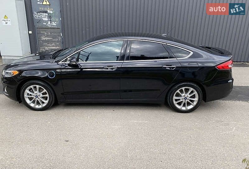 Седан Ford Fusion 2018 в Ивано-Франковске фото 9 Седан Ford Fusion 2018 в Ивано-Франковске
