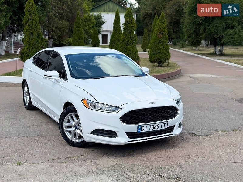Седан Ford Fusion 2015 в Киеве