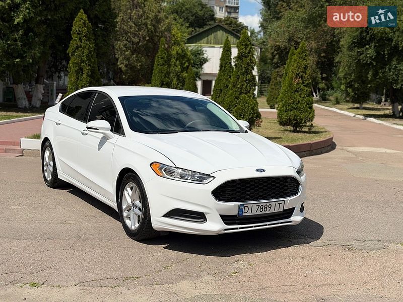Седан Ford Fusion 2015 в Киеве