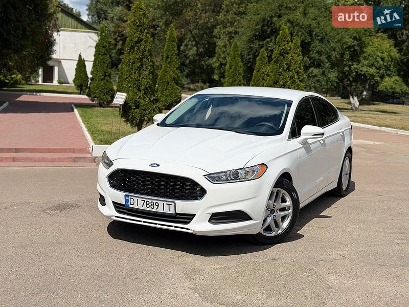Седан Ford Fusion 2015 в Киеве
