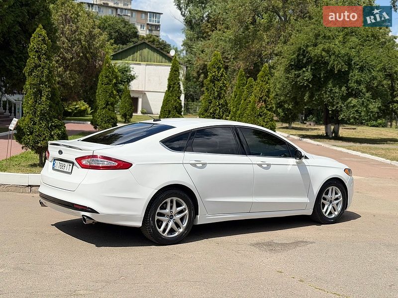 Седан Ford Fusion 2015 в Киеве