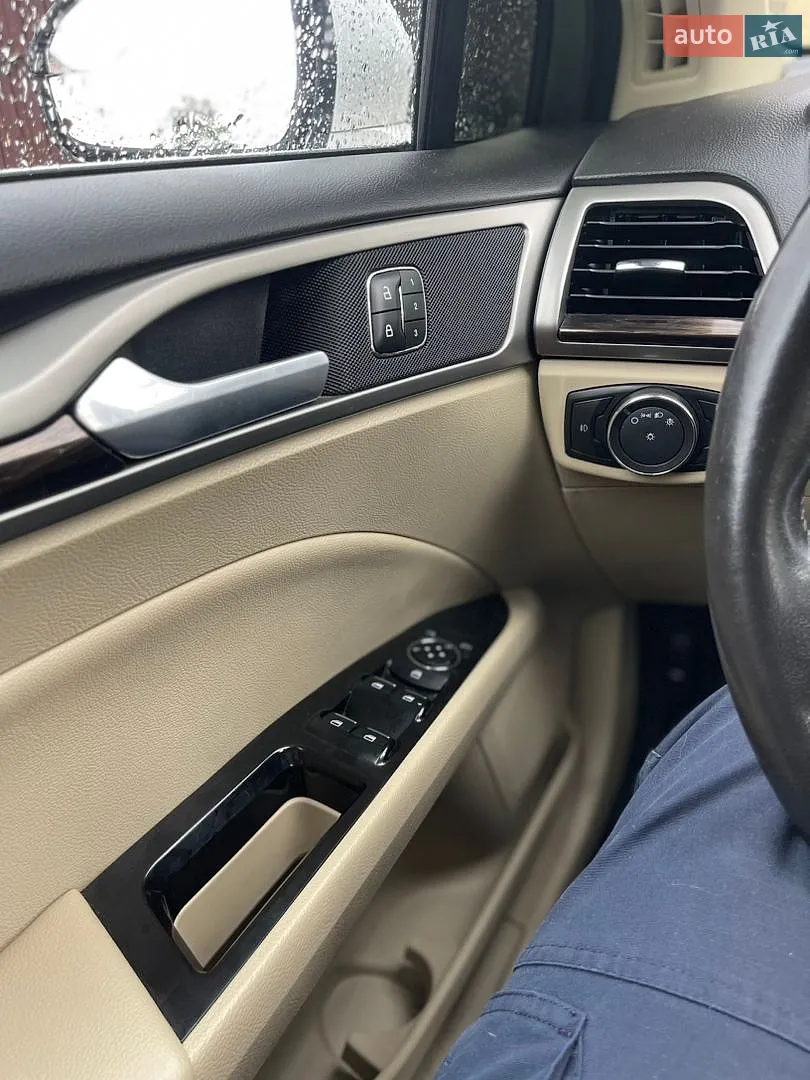 2012 Ford Fusion - мініатюра 3