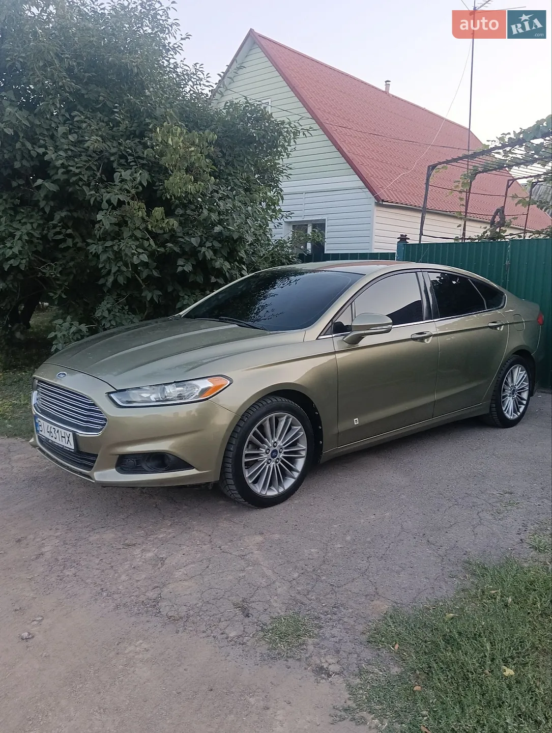 2012 Ford Fusion - мініатюра 11