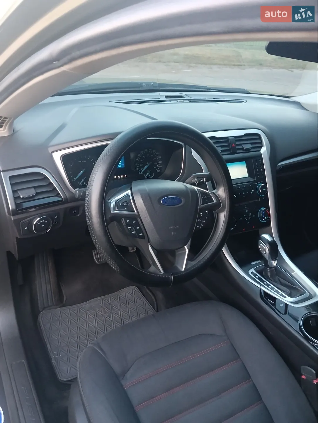 2012 Ford Fusion - мініатюра 26