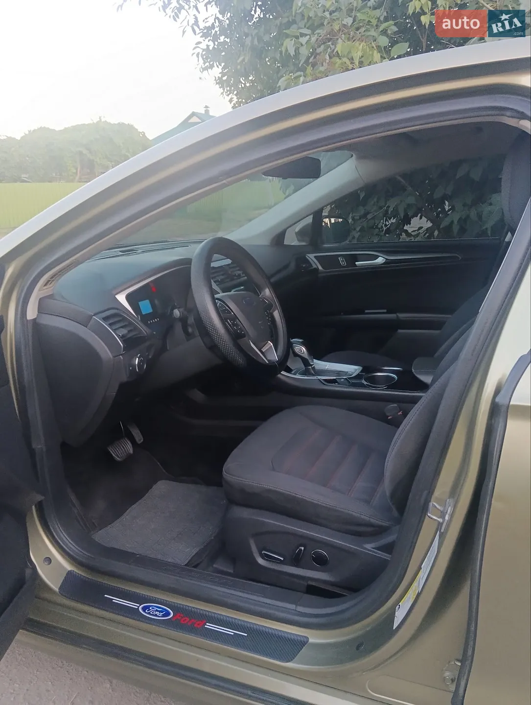 2012 Ford Fusion - мініатюра 25
