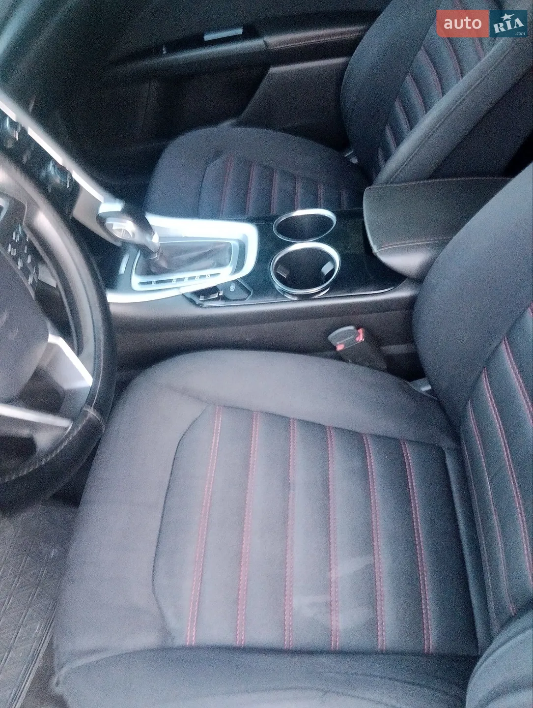 2012 Ford Fusion - мініатюра 31