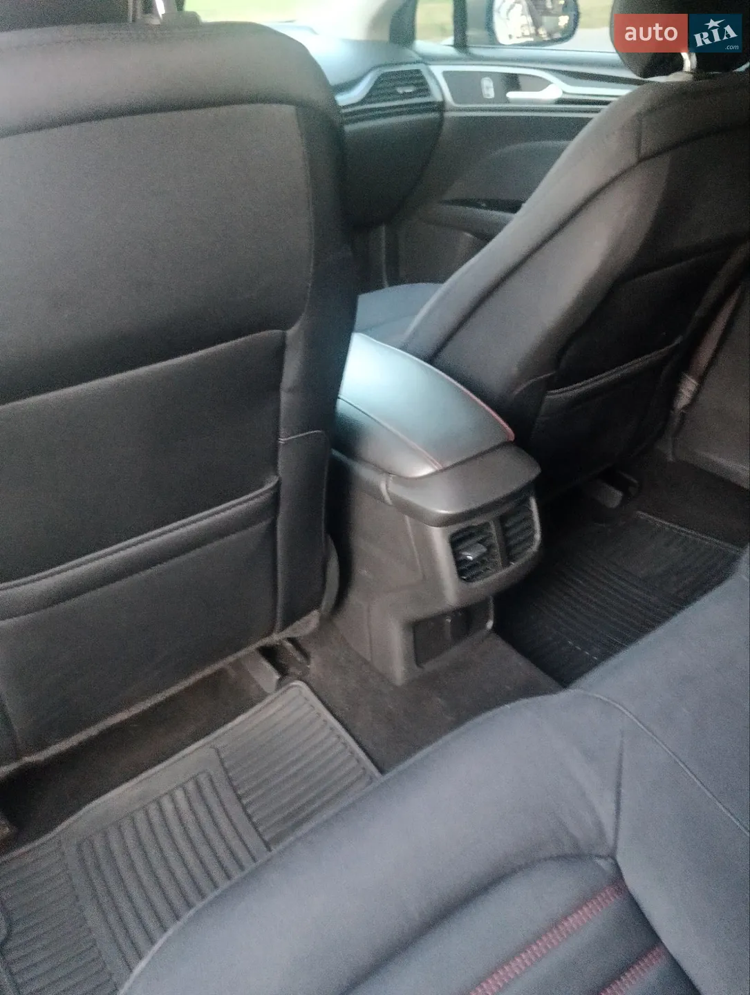 2012 Ford Fusion - мініатюра 34