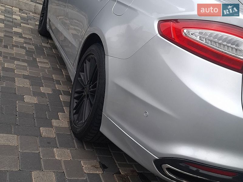 Седан Ford Fusion 2013 в Николаеве