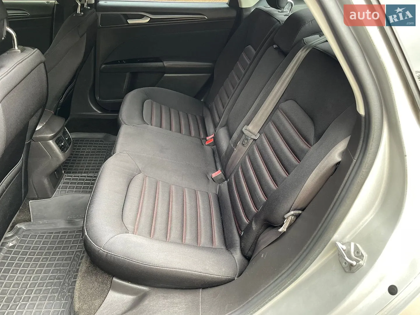 2014 Ford Fusion - мініатюра 21