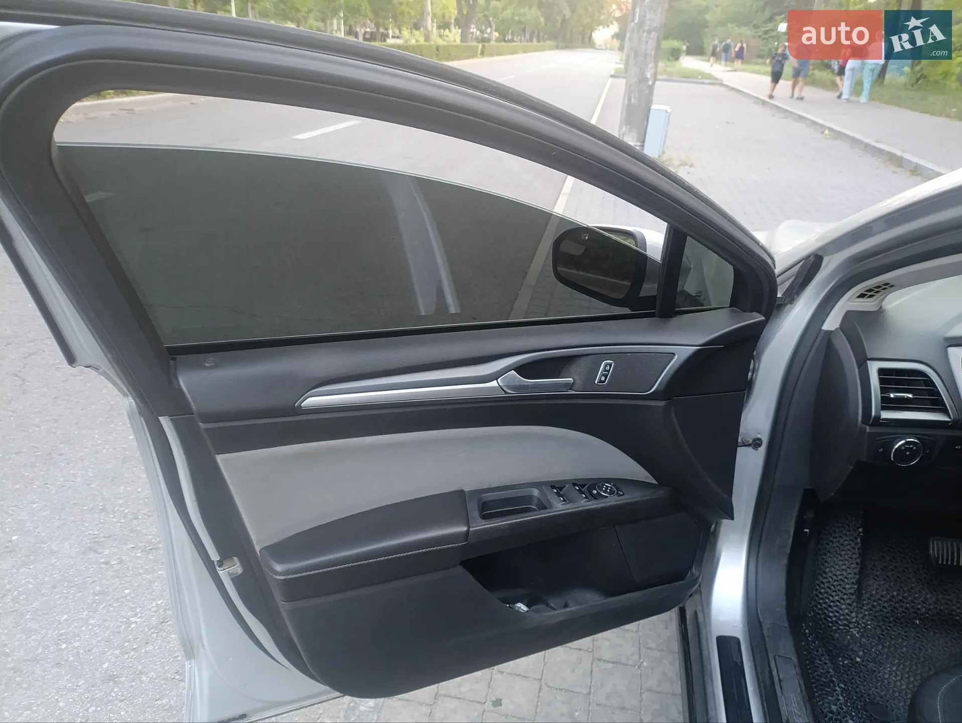 2013 Ford Fusion - мініатюра 10