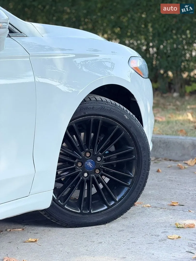2016 Ford Fusion - мініатюра 24