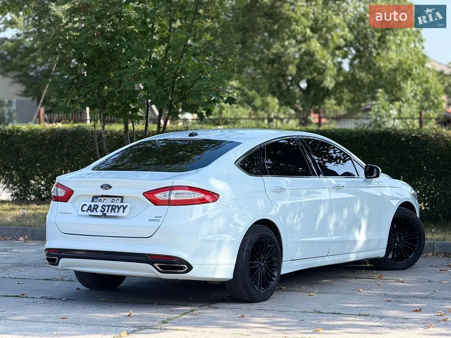 2016 Ford Fusion - мініатюра 20