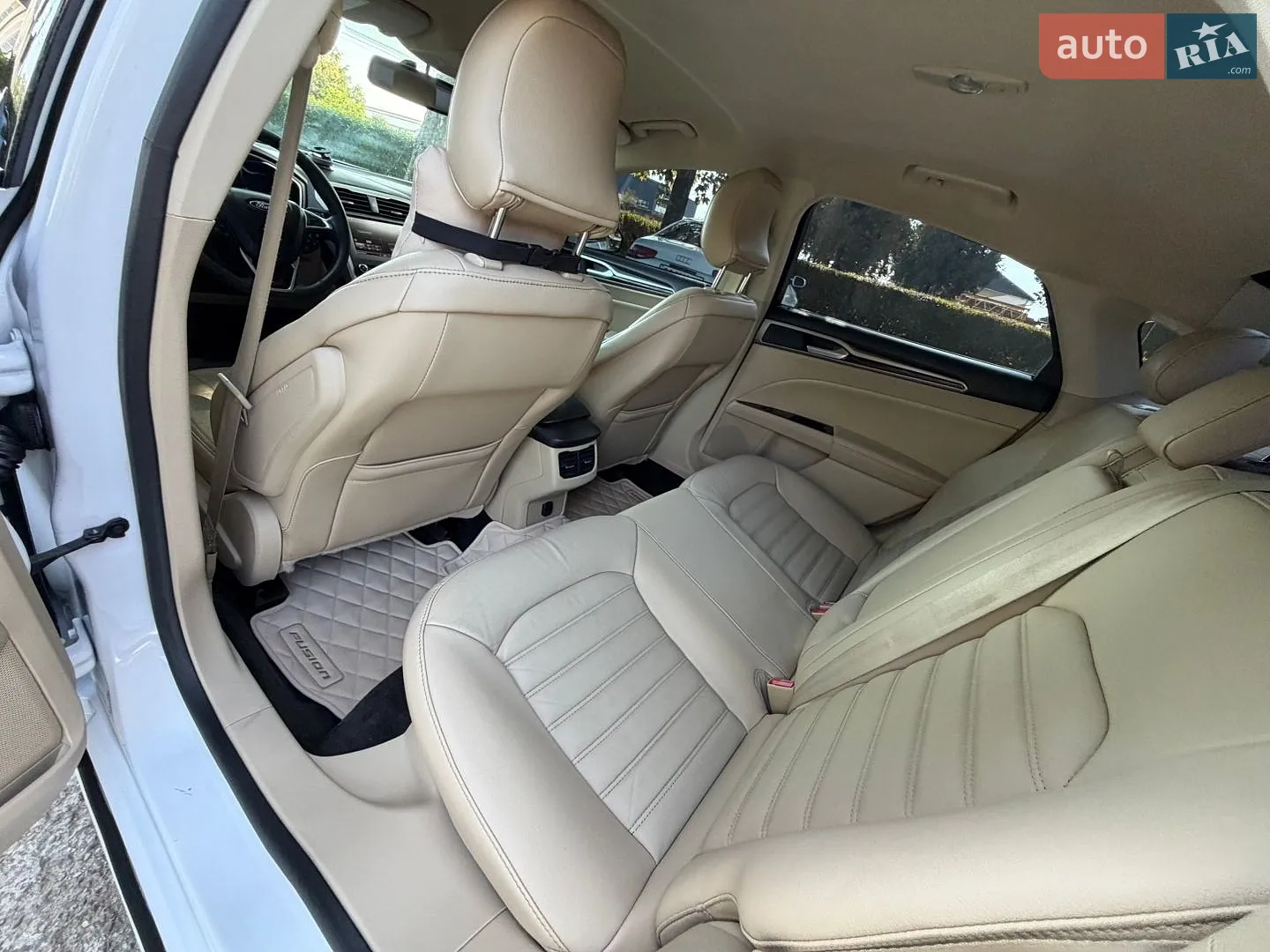 2016 Ford Fusion - мініатюра 41