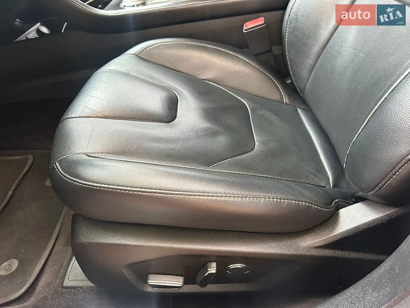 2016 Ford Fusion - мініатюра 21