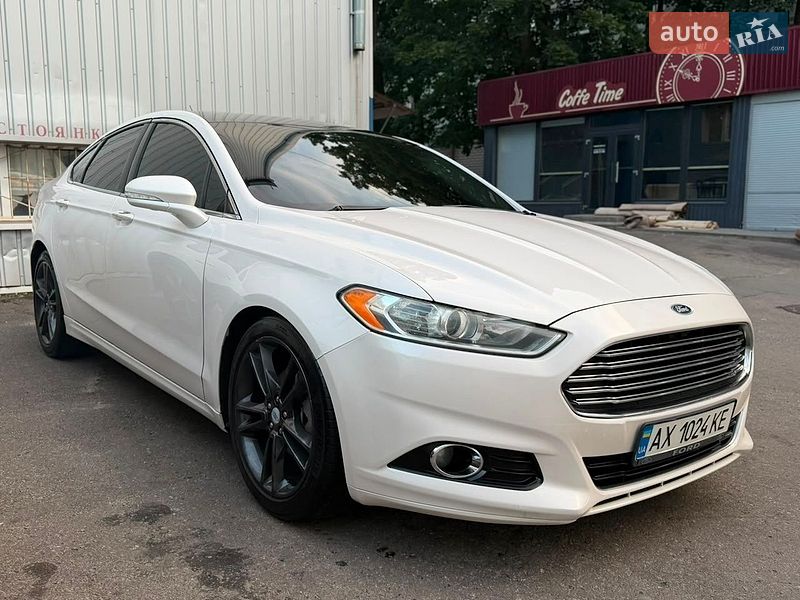 Седан Ford Fusion 2013 в Харкові