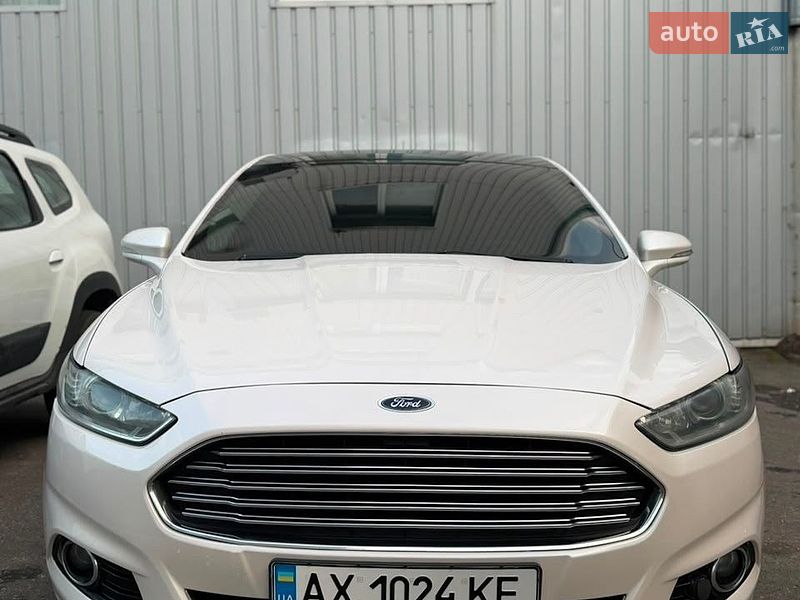 Седан Ford Fusion 2013 в Харкові
