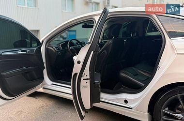 Седан Ford Fusion 2013 в Харкові