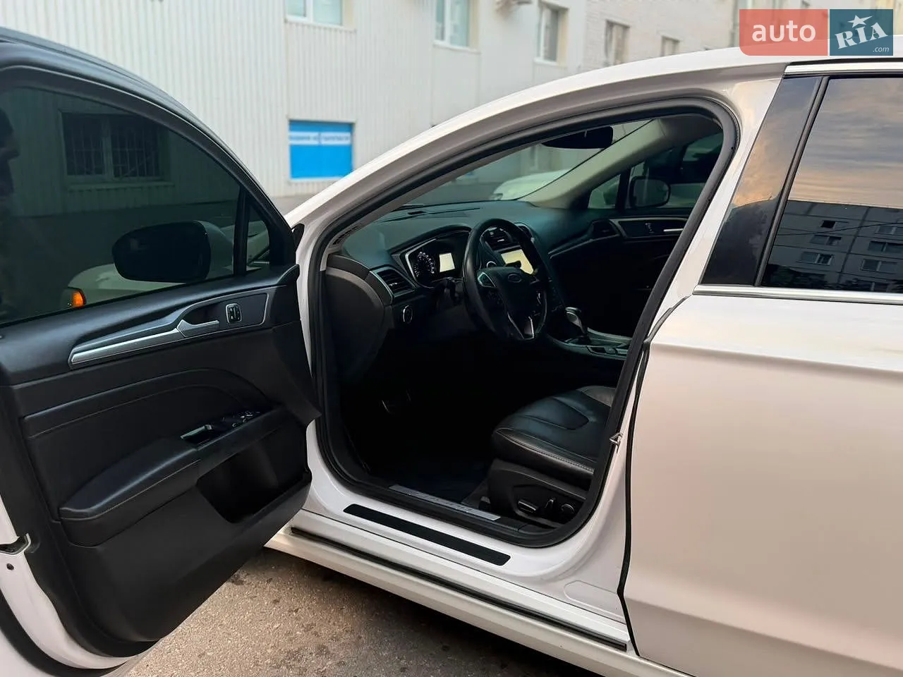 2013 Ford Fusion - мініатюра 13