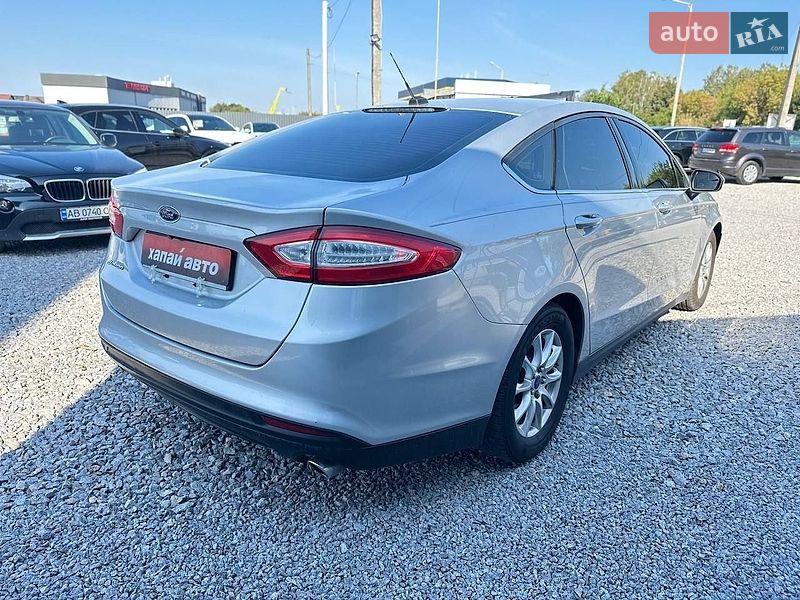 Седан Ford Fusion 2015 в Вінниці