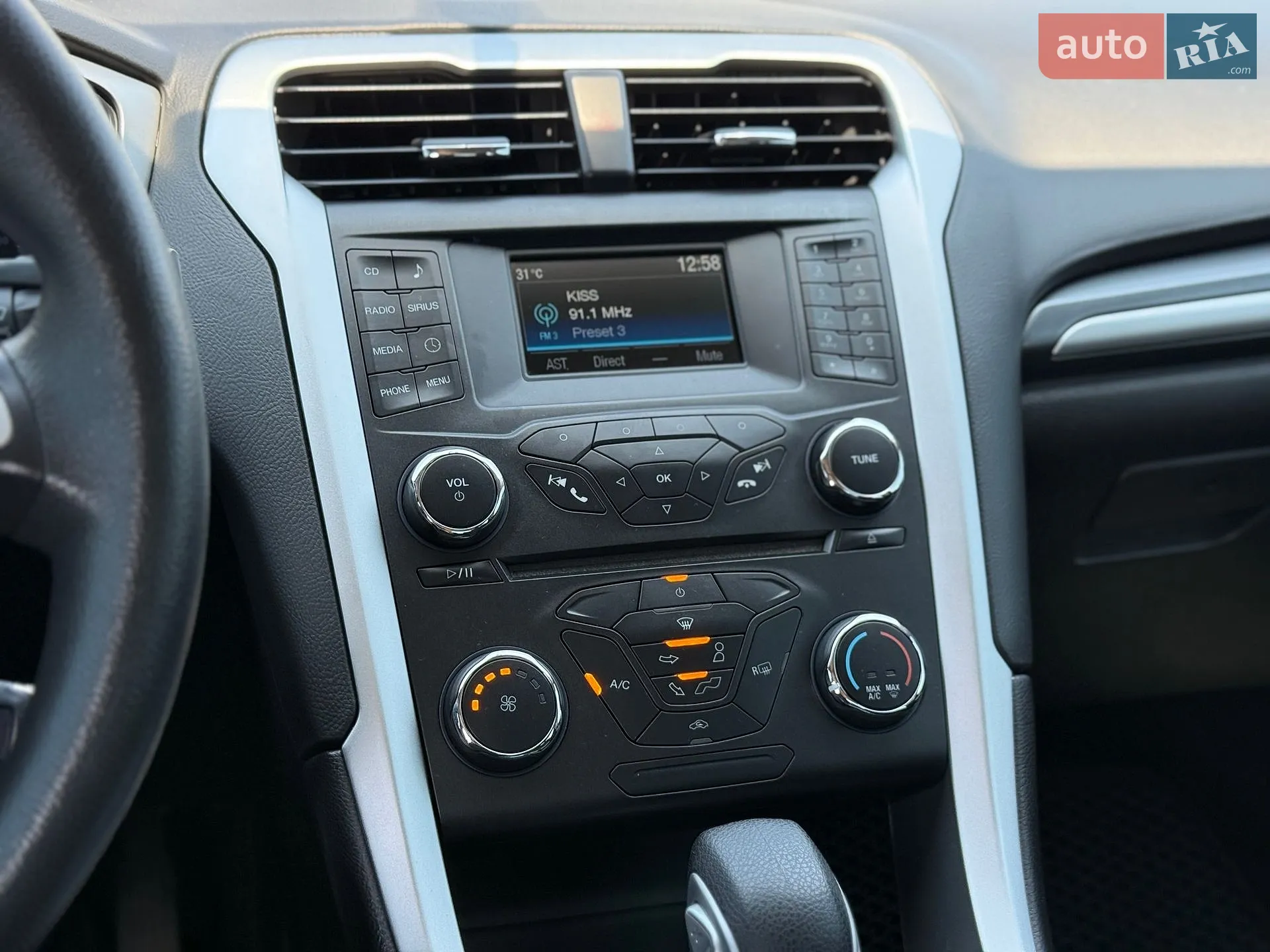 2015 Ford Fusion - мініатюра 17